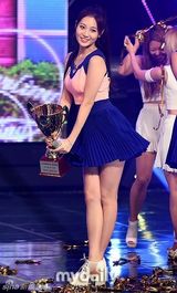 组图：《冠军秀》Girls Day夺冠难掩激动心情