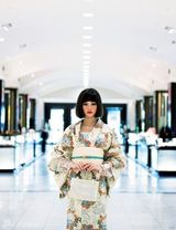 组图：日美混血嫩模走红 被誉日版奥黛丽赫本