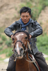 组图：杜志国满意准儿媳 感谢她约束杜淳