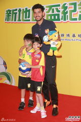 组图：Jessica C性感出席世界杯活动