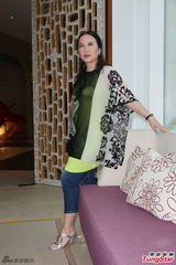 组图：苏芮不舍彭国华 金曲奖献声追悼恩师