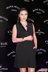 组图：吴建豪证何超莲吴克群甜蜜游韩国