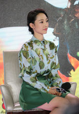 组图：白百何献声《驯龙高手2》 盼被儿子崇拜