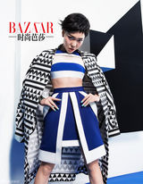 组图：吴莫愁秀短发露蛮腰 展夏日清凉风