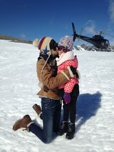 组图：陆毅一家畅游新西兰 雪山半裸搂抱秀恩爱