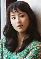 组图：世界杯球星太太团PK 各色尤物混战