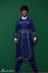 组图：TFBOYS录年代秀 高能起床照粉丝叫受不了