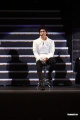 高清图：韩国五大组合天团开唱 SJ压轴掀高潮 