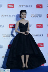 组图：《X战警》首映 范冰冰狼叔小恶魔亮相