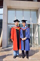 组图：赵雅芝小儿子黄恺杰私照曝光 帅气又好学