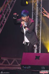 组图：林大晋首场个唱开启 罗志祥监场压阵