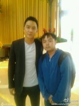 组图：成都粉丝帝追星似特工 半年合影百余明星