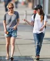 组图：出柜女星佩吉约会《纸牌屋》凯特玛拉