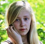 组图：“丹麦天使”素颜曝光 差距大网友震惊