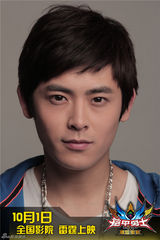 组图：《铠甲勇士》将映 铠甲F4掀暖男潮