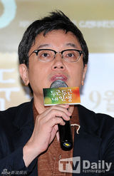 组图：《忐忑人生》宋慧乔姜栋元(姜东元)低调宣传新片