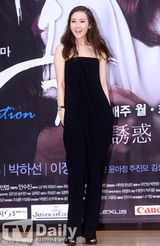 组图：《诱惑》权相佑崔智友隔十一年重逢