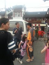 组图：韩版《爸爸》中国行 上海香港两地遭围观