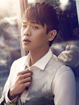 组图：张若昀时尚大片 冷峻忧郁温暖清朗