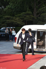 独家高清：又是一年百想红毯 众星云集争奇斗艳