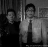 组图：已故名嘴罗京儿子近照 留学美国酷爱篮球