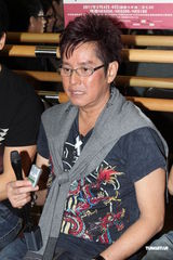 高清组图：温拿演唱会圆满结束 财源滚滚开心到底