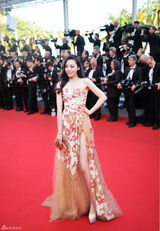 组图：张靓颖戛纳全记录 《永远》开启新专辑