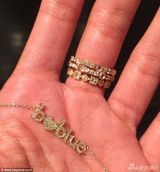 性感辣妈碧昂斯晒度假照 爱女Blue侧颜出镜(图)