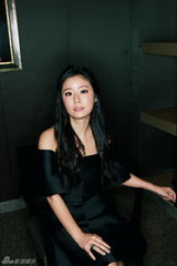 组图：林心如不排斥姐弟恋 自曝吻戏从来不借位