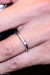 组图：吴京谢楠婚礼甜蜜亲吻 新娘有孕秀鸽子蛋