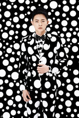 组图：张皓然《小时代》造型曝光 引领波点潮流