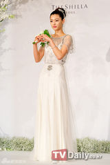 组图：韩星全智贤婚前记者会优雅高贵谈求婚细节