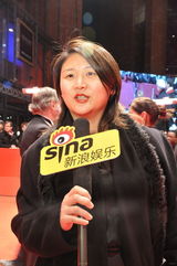 幻灯图集：柏林电影节红毯 主席迪特评价王全安余男