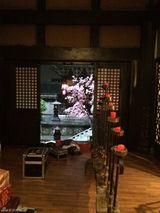 组图：群演探班《琅琊榜》 道具精巧选景讲究