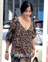 组图：BEG佳仁Clara等女星出席箱包品牌发布会