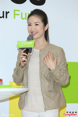 组图：林依晨变女版都敏俊 英国台湾瞬移捞金