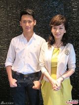 组图：赵雅芝儿子加入娱乐圈 盼做电影新人