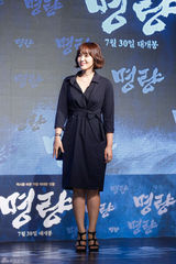 组图：朴有天李钟硕秀智等助阵《鸣梁》