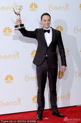 组图：谢耳朵获得艾美奖喜剧类最佳男主角