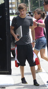 【明星生日会】8.29谢霆锋裴勇俊各路型男汇