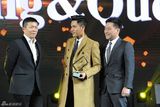 组图：陈坤收获2013新浪微博之夜king称号