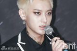 组图：EXO带妆出席专场巡演记者会 帅气逼人