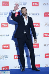 组图：《X战警》首映 范冰冰狼叔小恶魔亮相