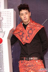 组图：潘玮柏自创激速舞 模仿打呼不怕金钟魔咒