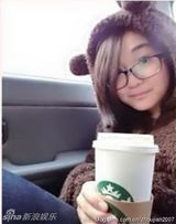 组图：刘纯燕15岁女儿近照甜美 成翻版金龟子