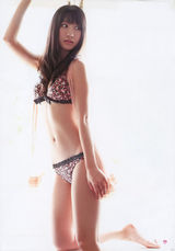 组图：柏木由纪:来自鹿儿岛的美胸“天气娘”