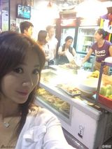 组图：多变女郎！柳岩自拍秀美艳性感各种范儿