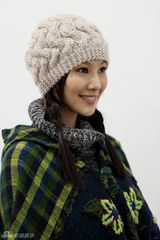 组图：李昕岳《幸福迷途》造型曝光 张叔平操刀