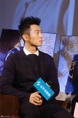 组图：《黄金时代》成都造势 朱亚文被深情告白