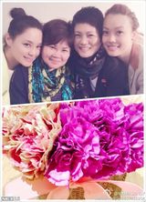 组图：星妈成主角！周杰伦李冰冰等曝妈妈美照